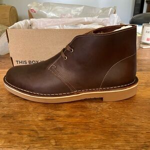 Clarks Brown Leather Chukka Boots with Crepe Sole